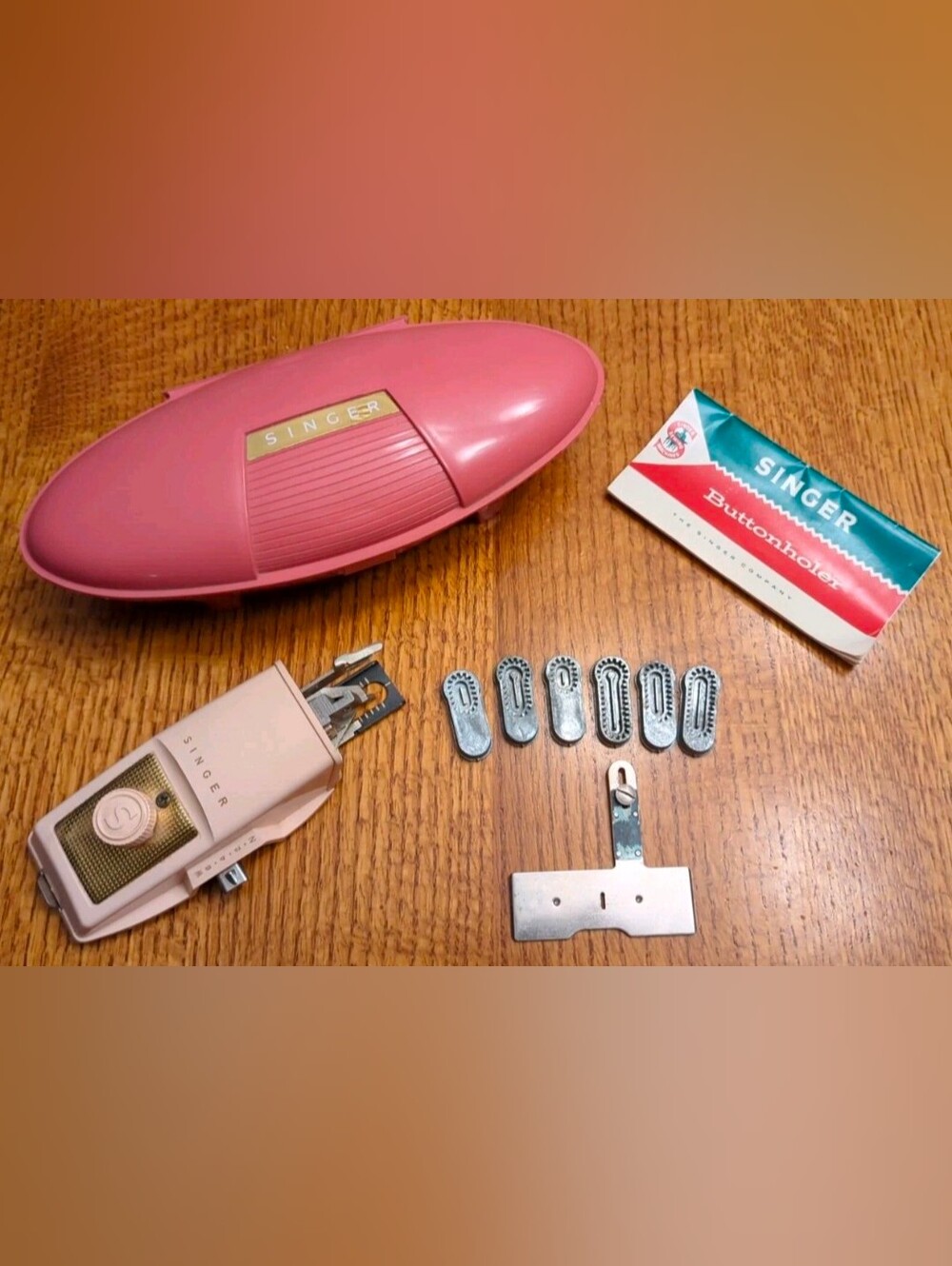 Vintage 1960 Singer Needle Buttonholer 489500 489510 Pink Case Sewing Machine